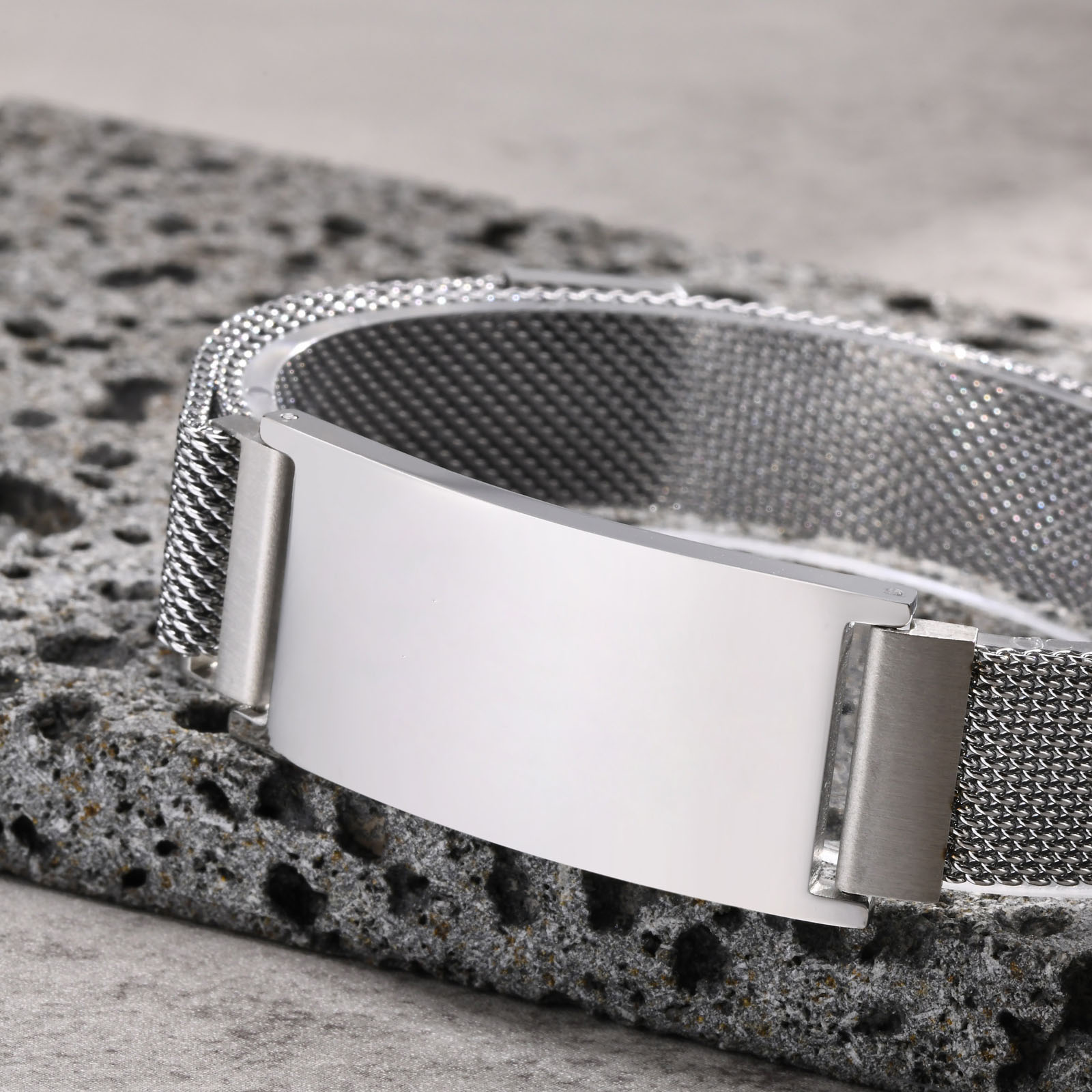 Chunky แม่เหล็กตาข่ายสร้อยข้อม - Mesh Strap Metal บทวิจารณ์และราคา