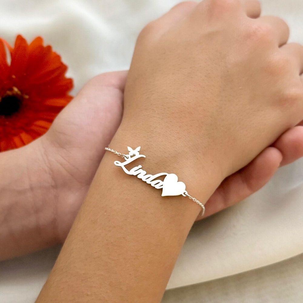 กำไลข้อมือรูปผีเสื้อสลักชื่อแบ - Butterfly Clasp Deployant บทวิจารณ์และราคา